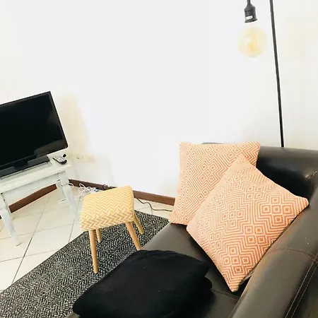 アパート Myroom Station Flat